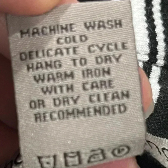 Sharon Young slant zip striped jacket, zip sleeves and zip pockets - Picture 4 of 11